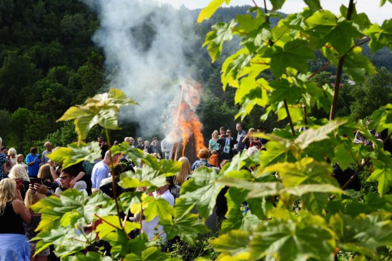 Cómo se celebra el solsticio de verano en Noruega